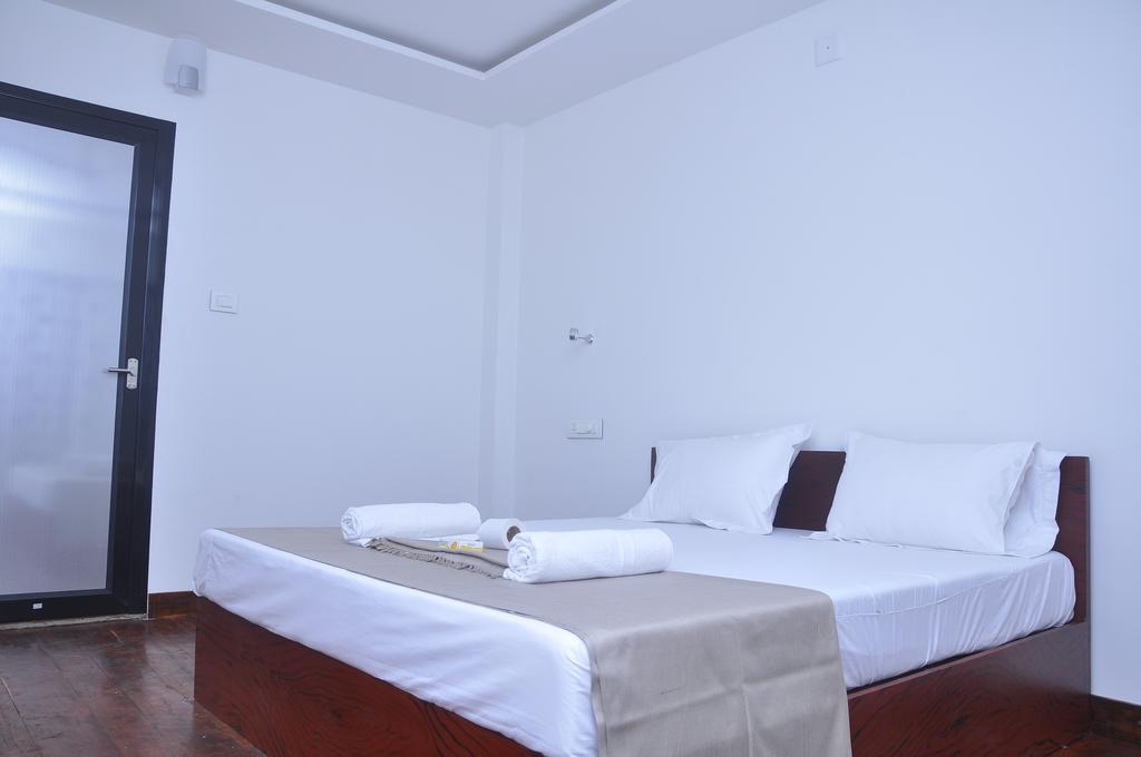 Marari Beach Pearl Homestay Mararikulam Exterior photo