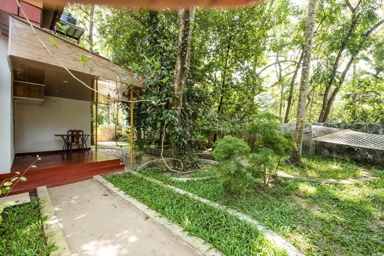 Marari Beach Pearl Homestay Mararikulam Exterior photo